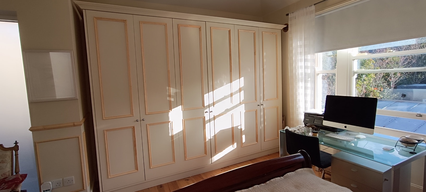 Fitted wardrobes in bedroom